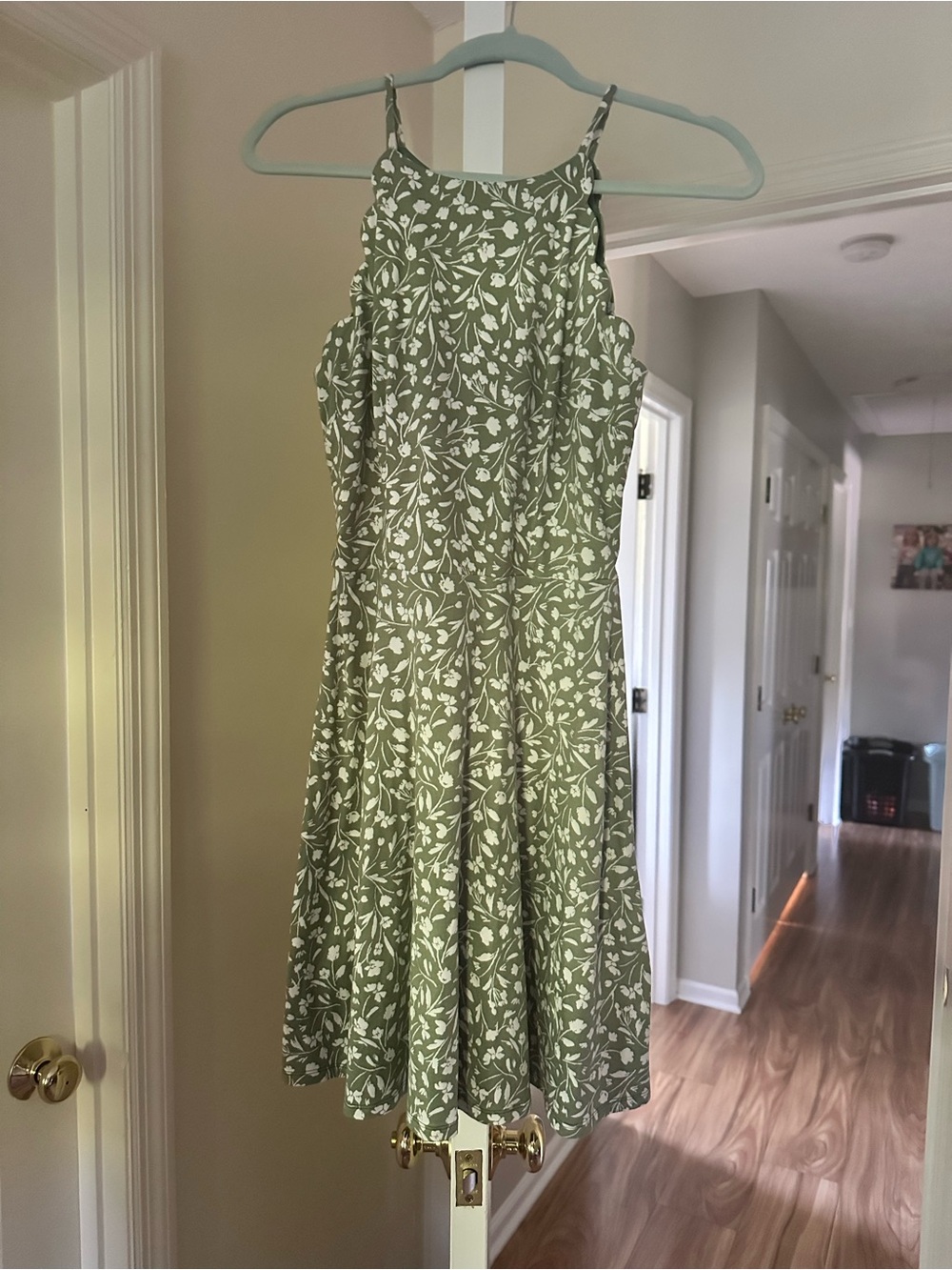 Green Floral Sleeveless Midi Sundress size small